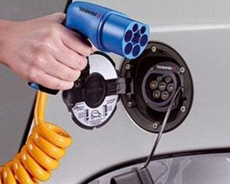 充电10分钟,续航480公里 锂电池快充技术获得突破