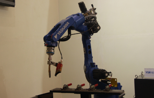 机器人换人浪潮已来,机遇和挑战并存