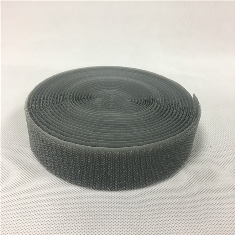 魔术贴粘扣带材质