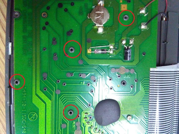 五金电子塑料产品热熔铆压图片