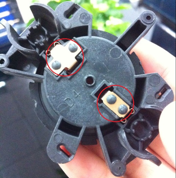 五金电子塑料产品热熔铆压图片