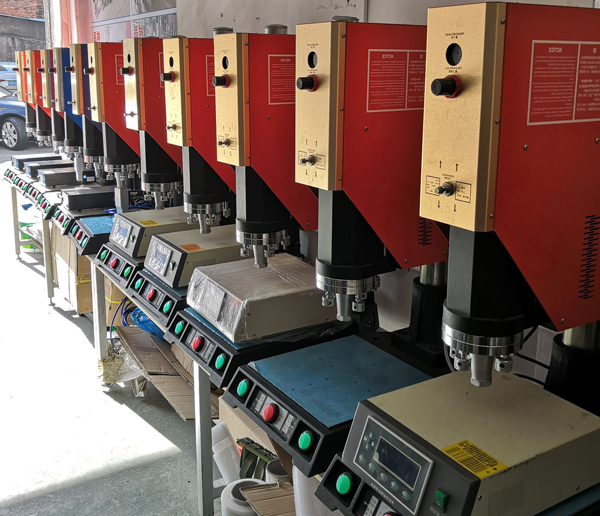 15k/2600w超声波塑料焊接机