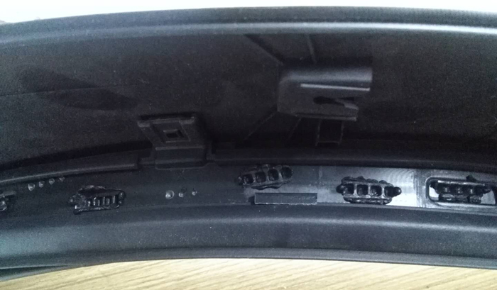 汽车塑料件拼接穿刺图片