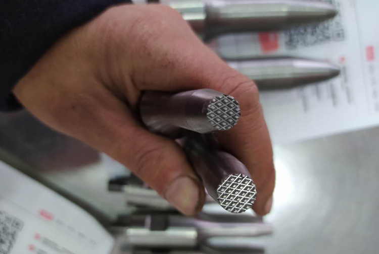 口罩耳带超声波点焊模具头图片