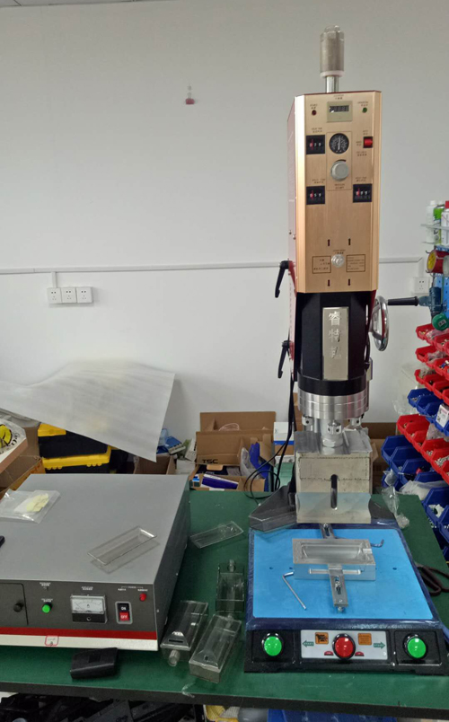 20200808pc医用过滤瓶壳盖超声波焊接模具发货实拍