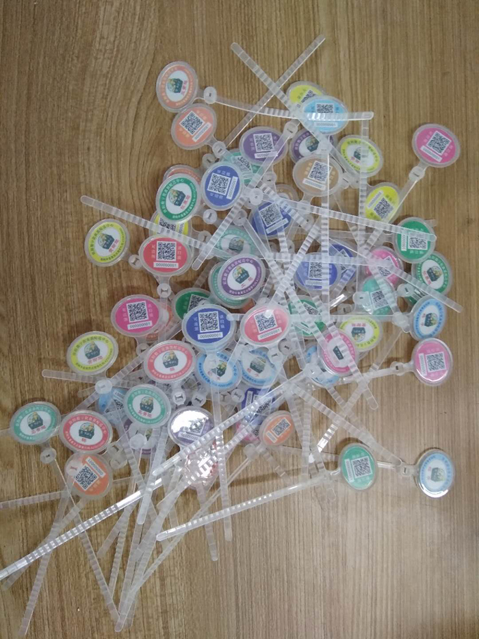 防伪鸡脚环超声波压焊（湖州）