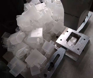 塑料透明盖超声波密封焊接（南通）