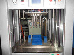 汽车杂物箱焊接机