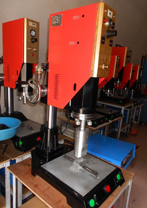 超声波U盘塑料焊接机