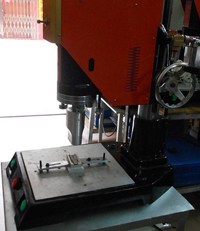 超声波U盘塑料焊接机