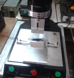 车载u盘超声波焊接机