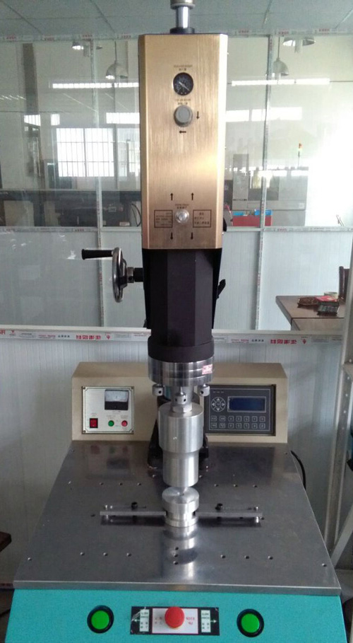 塑料机油桶盖焊接机