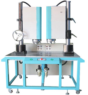 双头超声波焊接机
