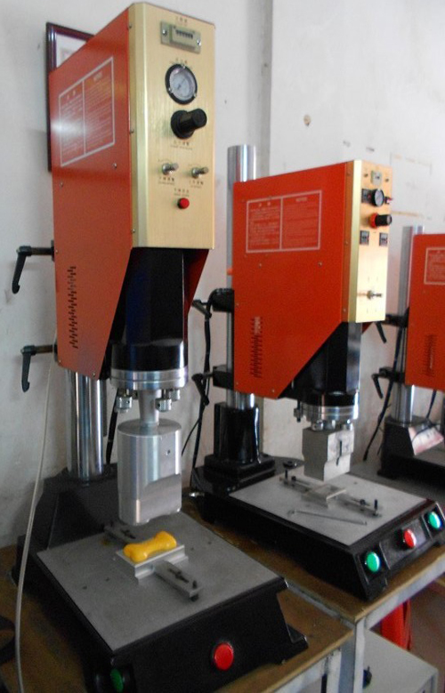 ABS塑料超声波焊接机