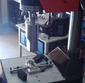 塑料制品超声波焊接机