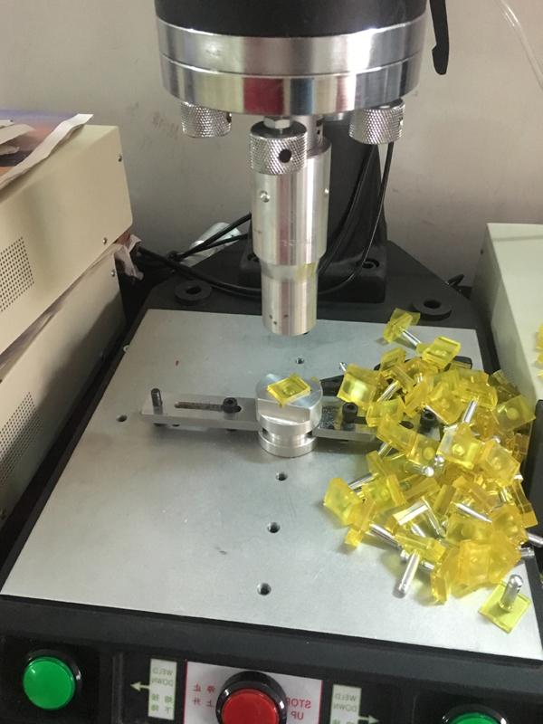 工艺品塑胶焊接机