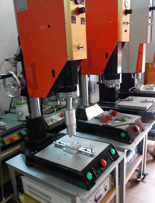 塑胶过滤器超声波焊接机